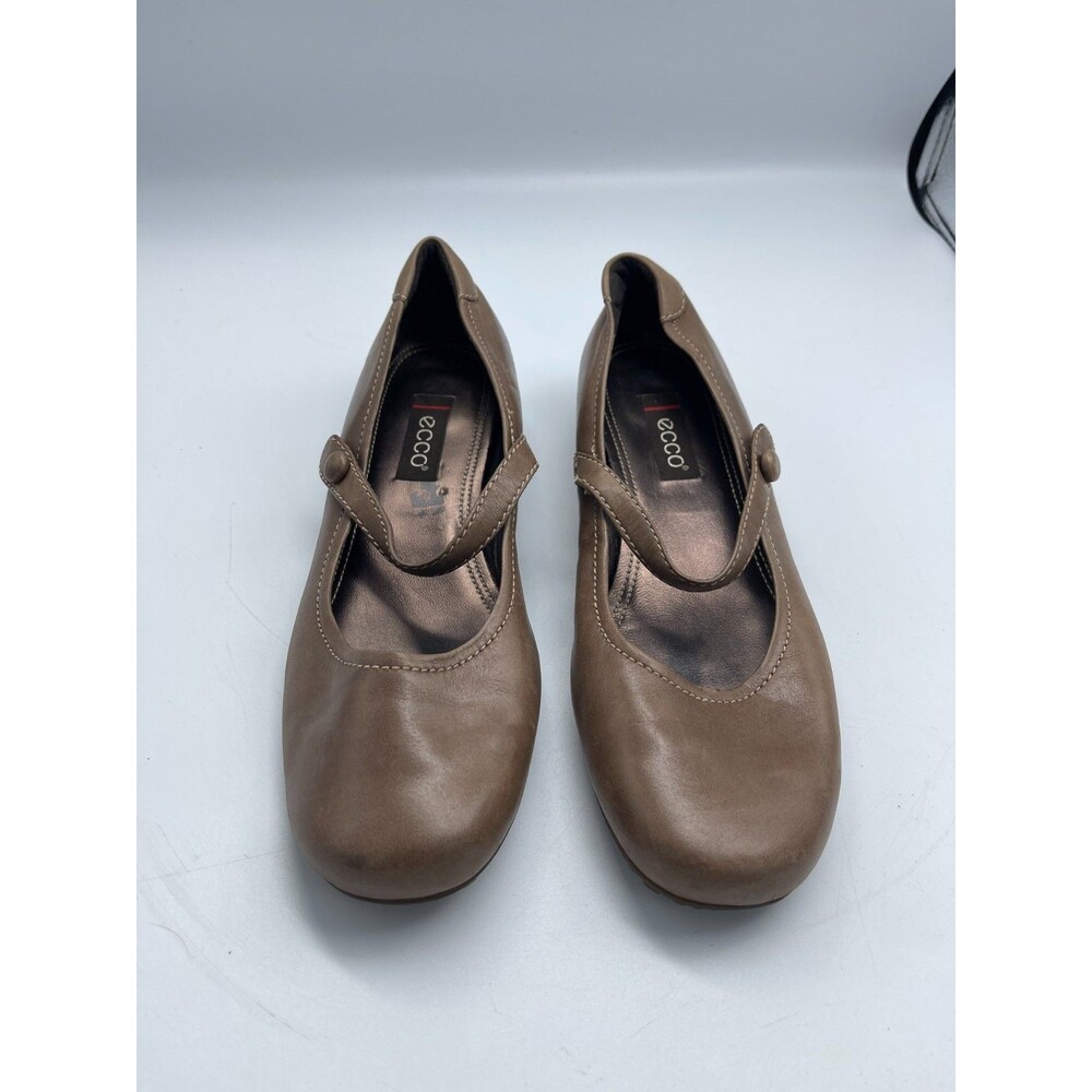 Ecco Mary Jane Comfort Shoes Womens  size 7.5